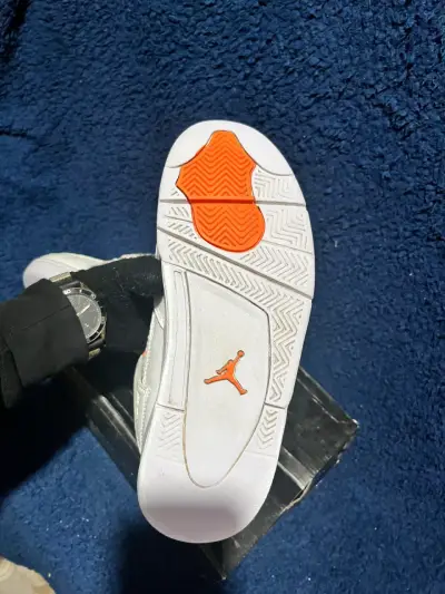 Retro 4 🟠 - miniatura 4