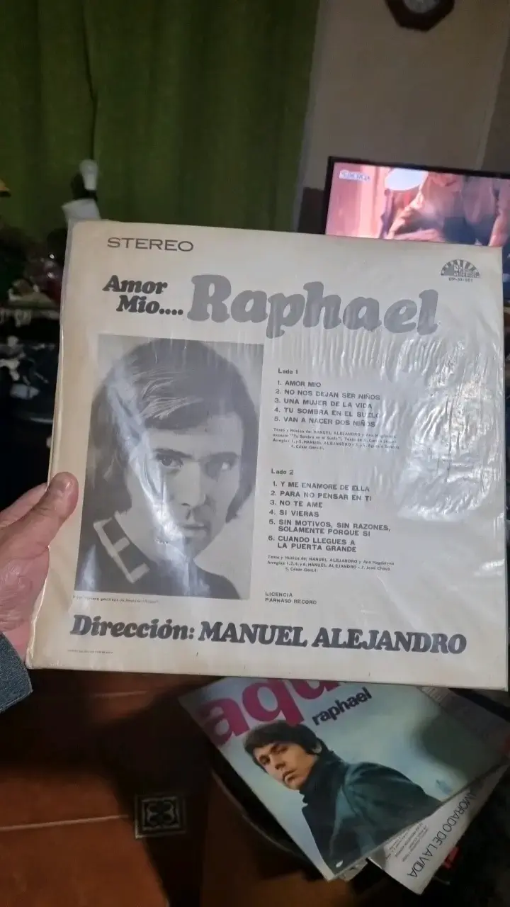 Vinilo Amor Mío de Raphael en buen estado - 2