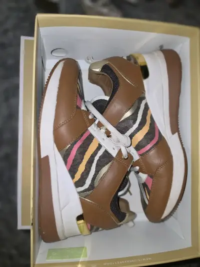 Zapatillas deportivas de cuero con diseño animal print - miniatura 1