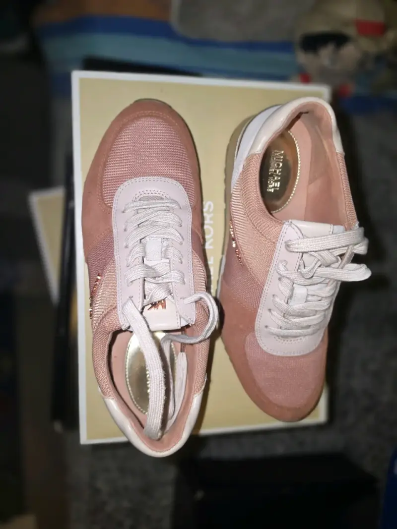 Zapatillas deportivas rosas Michael Kors para mujer - 1