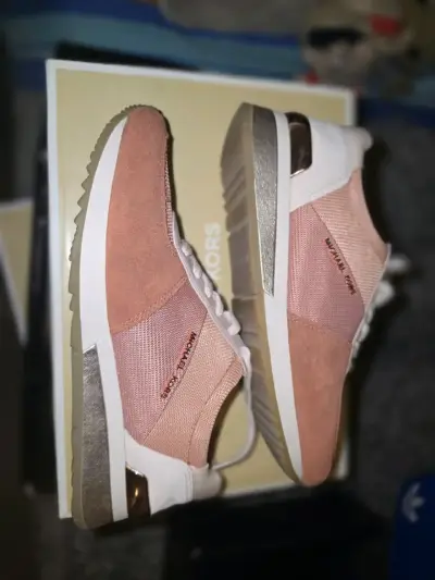 Zapatillas deportivas rosas Michael Kors para mujer - miniatura 2