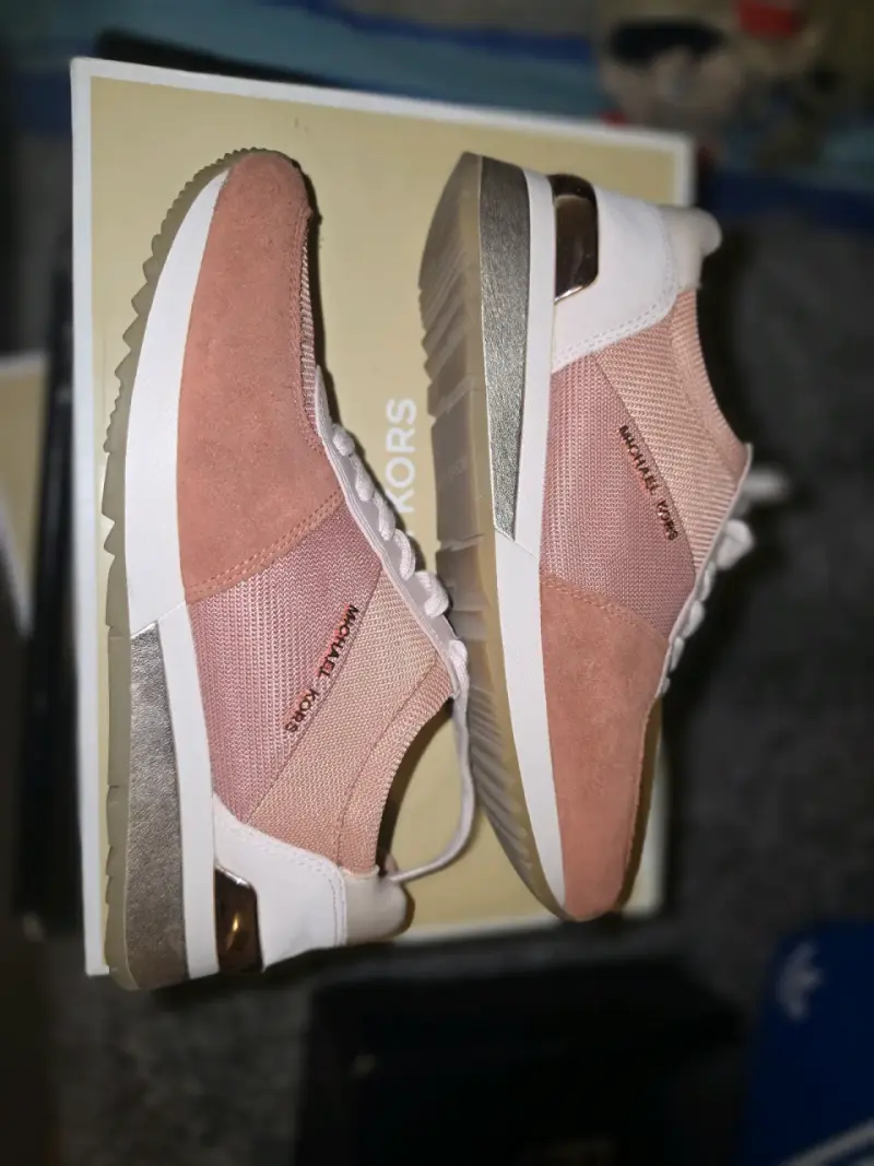 Zapatillas deportivas rosas Michael Kors para mujer - 3