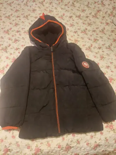 Ropa de niño Talla 6/8 zusada en buen estado - miniatura 1