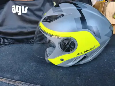 Casco de moto AGV Blade gris y amarillo - miniatura 1