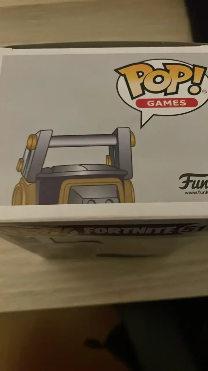 Figura Funko Pop DJ Yonder Fortnite - 5