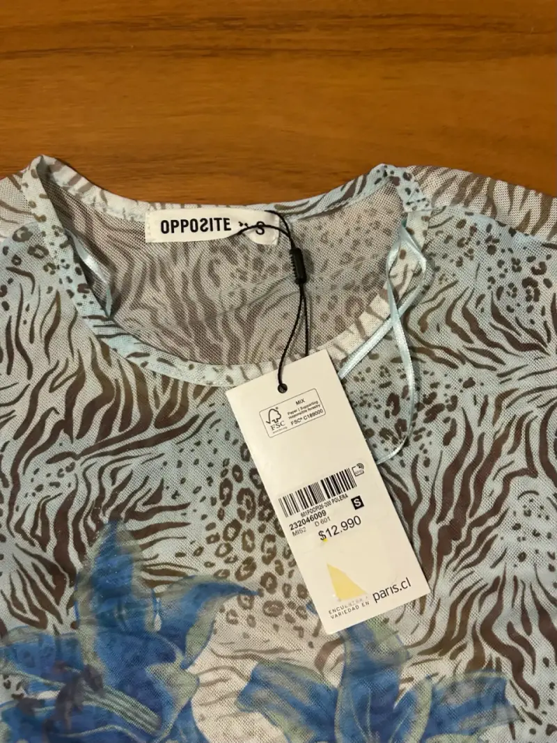 Polera estampada animal print Opposite + aros - 2