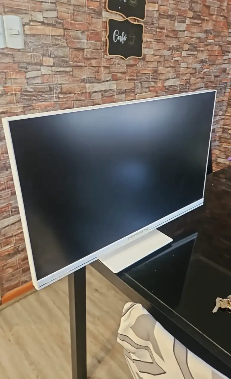 PC Gamer con Monitor de regalo - 5
