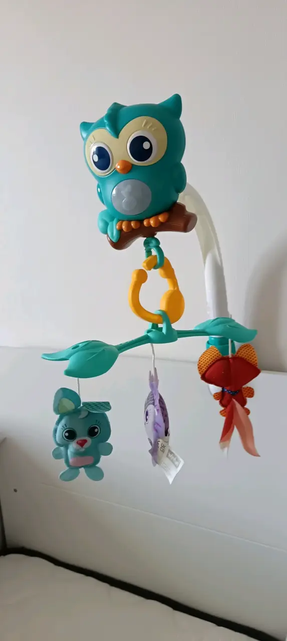 Móvil musical para cuna con figuras de animales - 3
