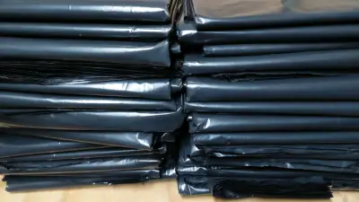 Bolsas de basura negras 90x120 cm - miniatura 3