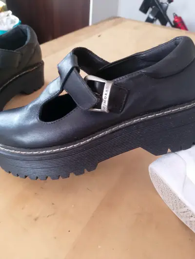 Zapatos de cuero negro con plataforma Cimoran - miniatura 1