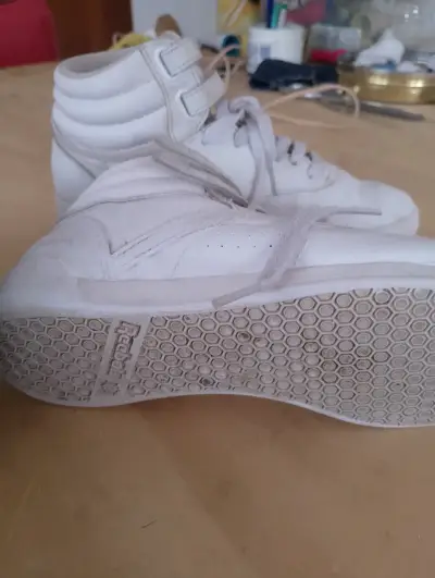 Zapatillas deportivas blancas Reebok de caña alta - miniatura 1