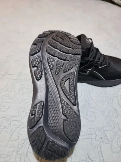 Zapatillas deportivas negras Asics talla 45 - miniatura 2