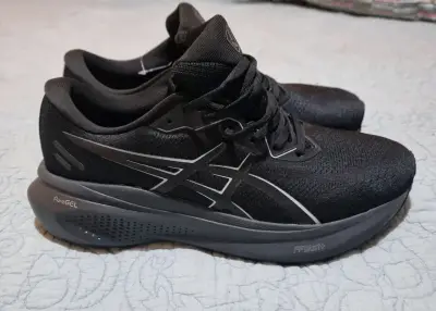 Zapatillas deportivas negras Asics talla 45 - miniatura 3