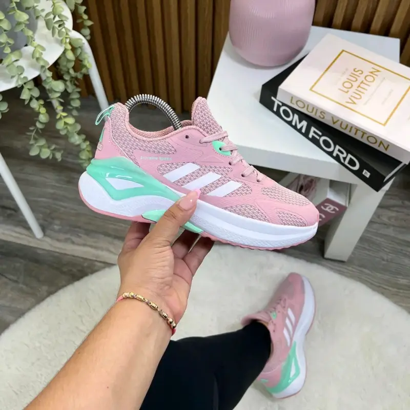 Zapatillas deportivas rosas para mujer