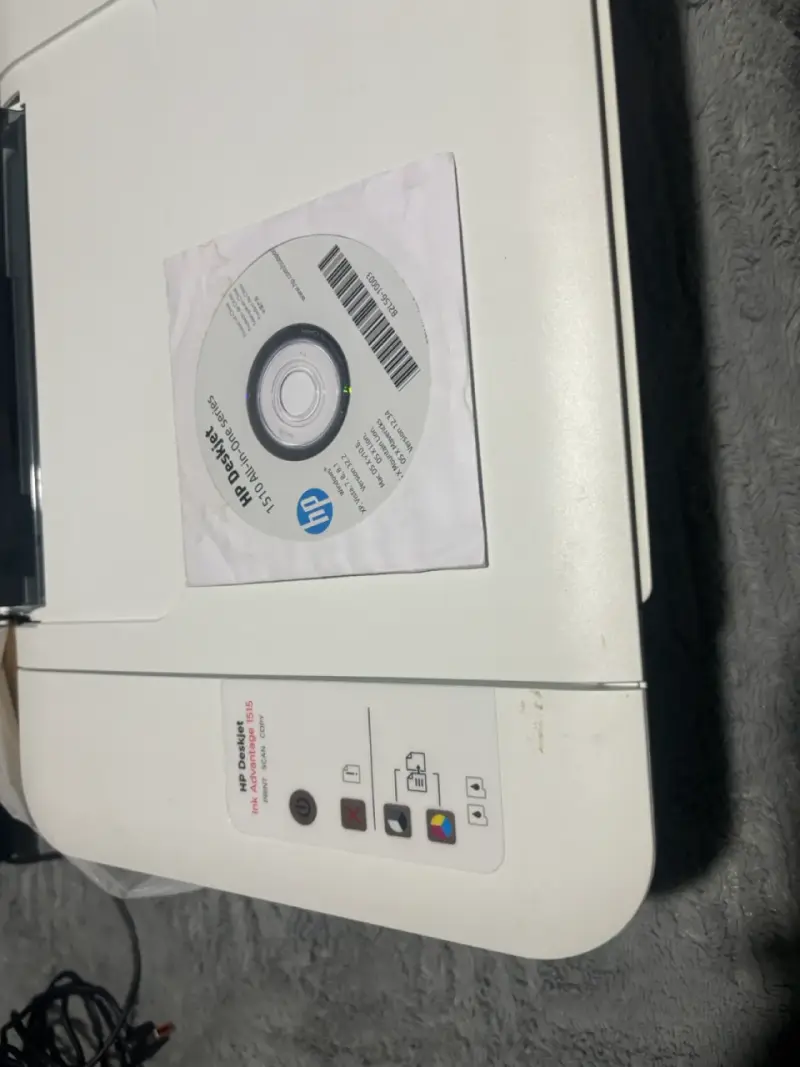Impresora multifuncional HP DeskJet Advantage 1515 - 2