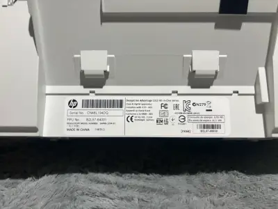 Impresora multifuncional HP DeskJet Advantage 1515 - miniatura 3