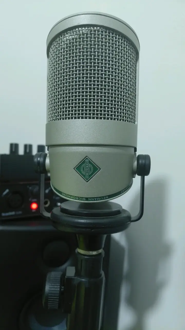 Micrófono Neumann BCM 705 para estudio - 2