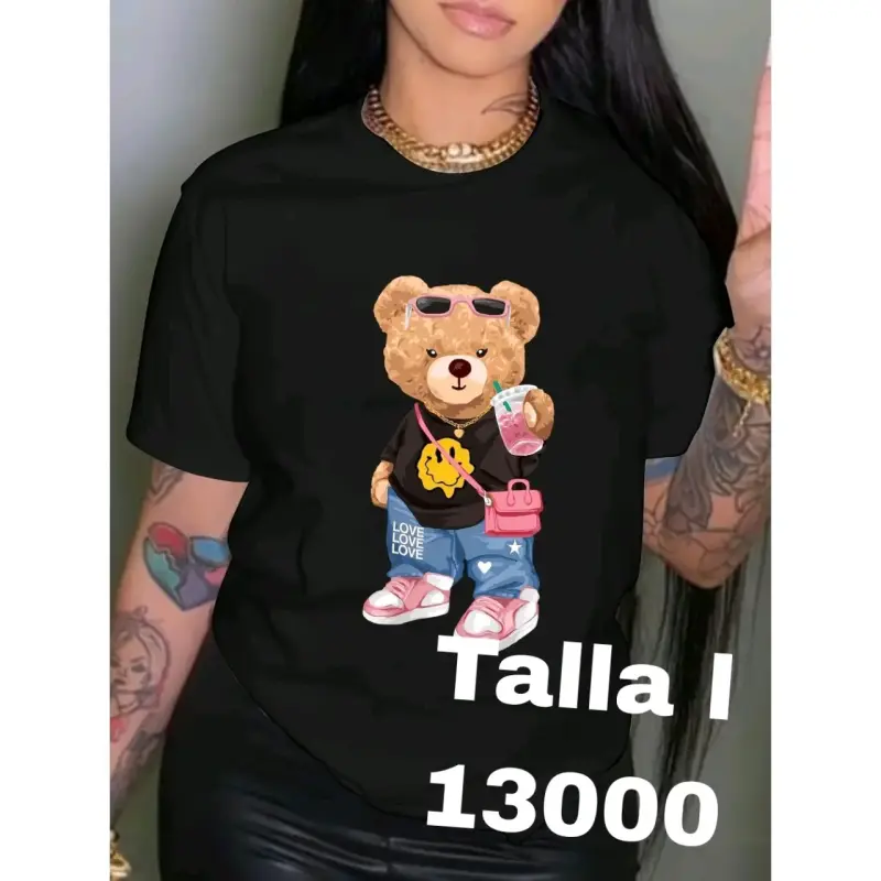 Polera negra con diseño de oso talla L