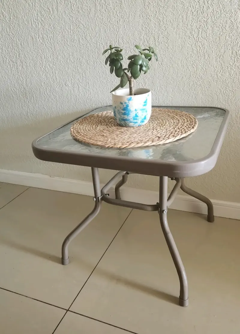 Mesa de jardín cuadrada de vidrio y metal - 5