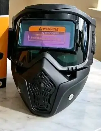 Máscara de soldadura negra con protección UV - 2