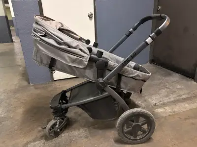 Coche de bebé gris Epic SG con capota ajustable - miniatura 2