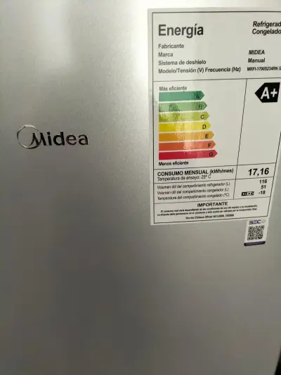 Refrigerador Midea con eficiencia energética A+ - miniatura 1
