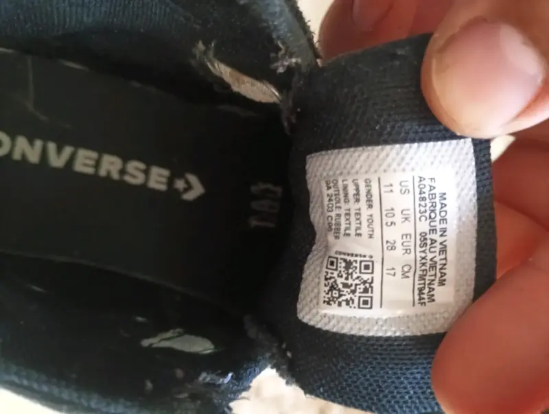 Zapatillas negras para niños Converse talla 28 - 4
