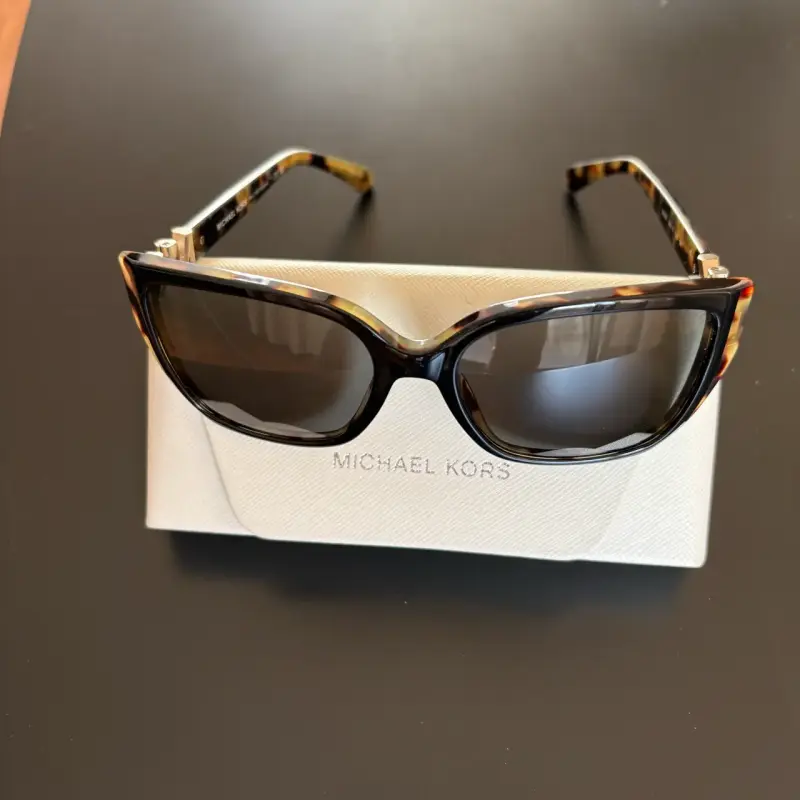 Gafas de Sol Michael Kors Mujer Estilo Moderno - 3