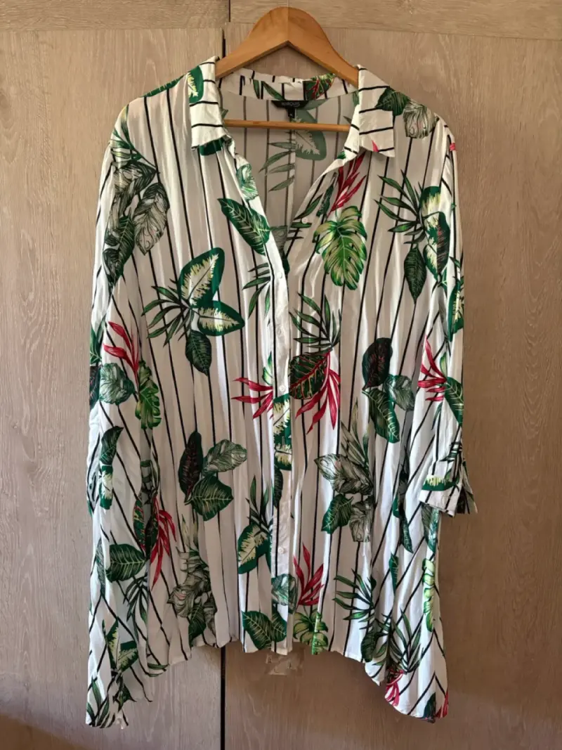 Blusa estampada tropical de mujer - 2
