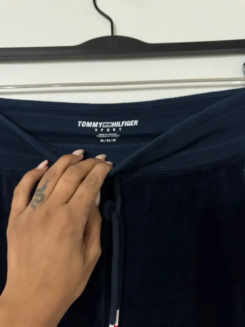 Pantalones deportivos Tommy Hilfiger azul y rosa - 3