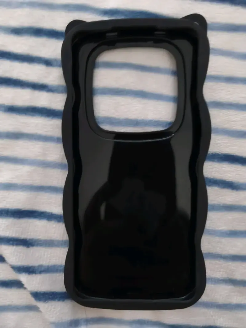 Funda de silicona negra para Xiaomi Redmi Note 15 Pro 4G - 3