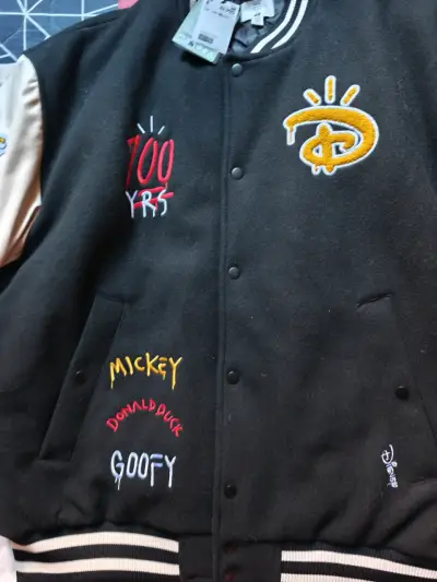 Chaqueta Varsity Disney 100 Años - miniatura 2