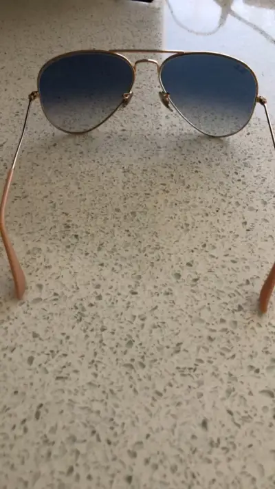 Gafas de sol aviador Ray-Ban con lentes azules - miniatura 3