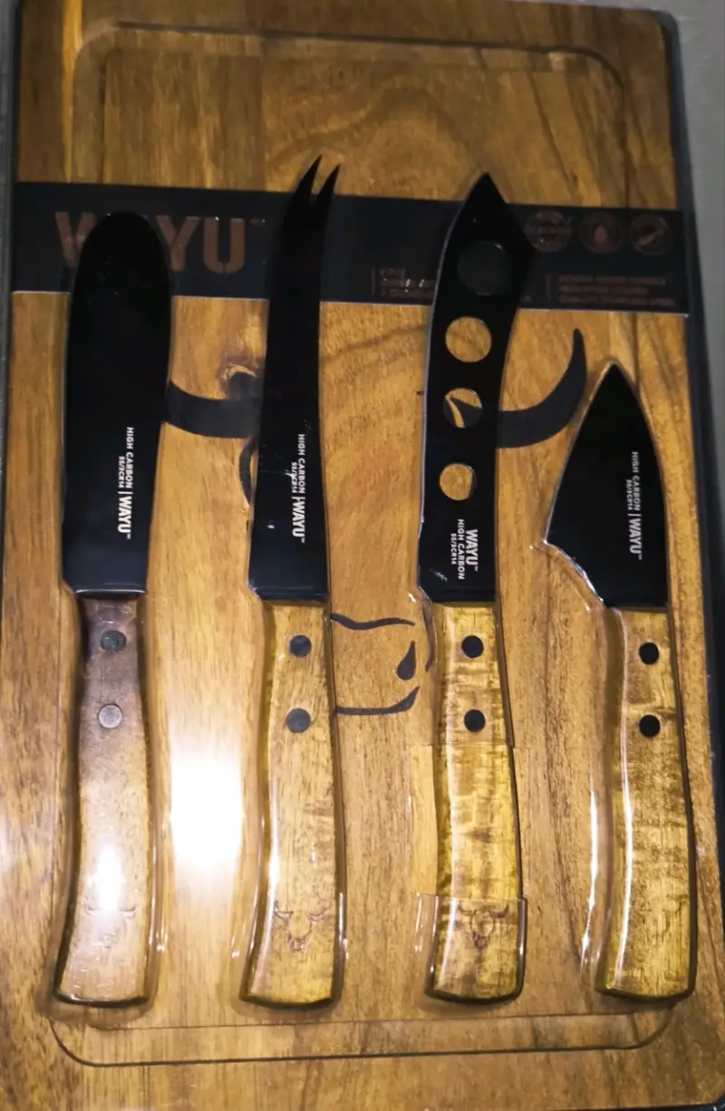 Set de cuchillos de cocina Wayu con mango de madera