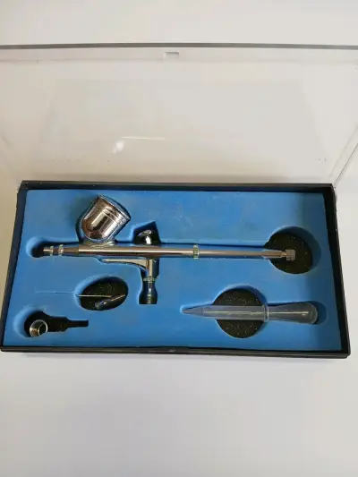 Compresor de aire con aerógrafo para modelismo - miniatura 2