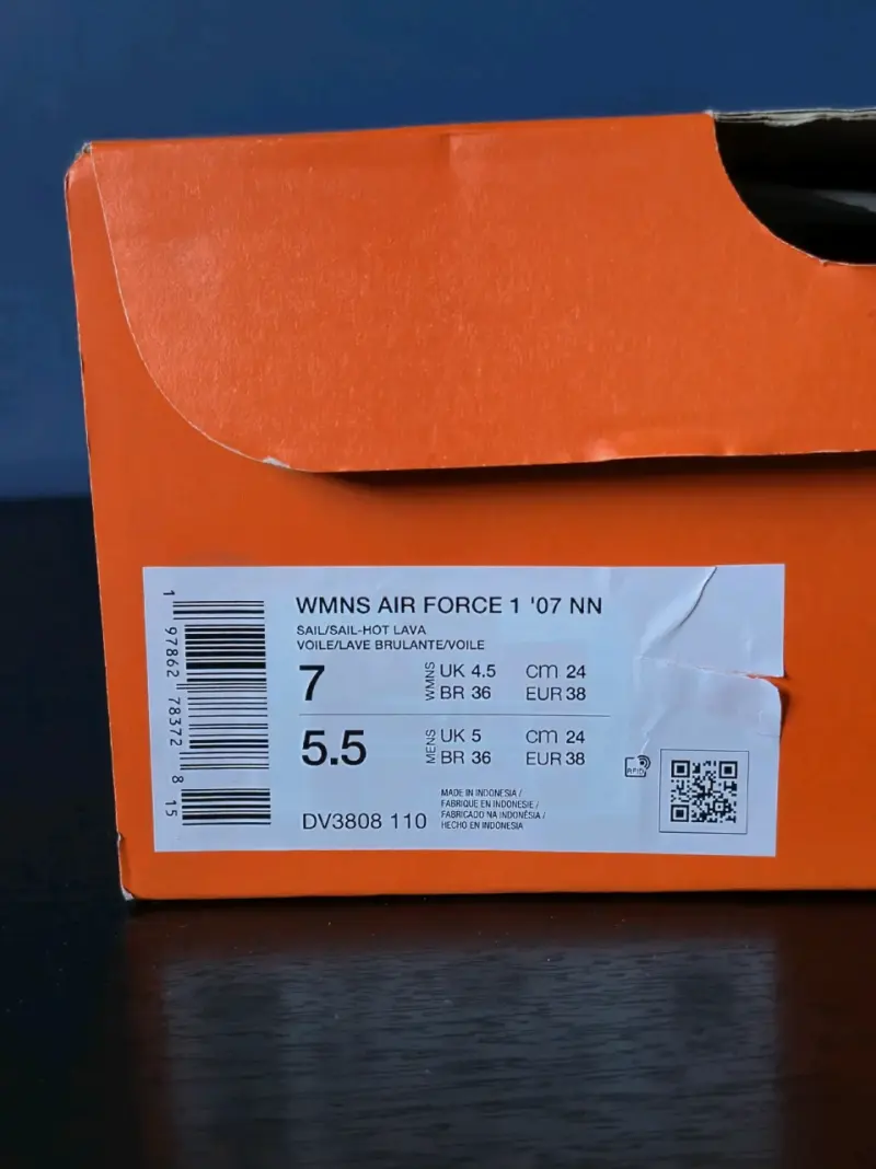 Zapatillas Nike Air Force 1 Blancas y Naranjas - 6