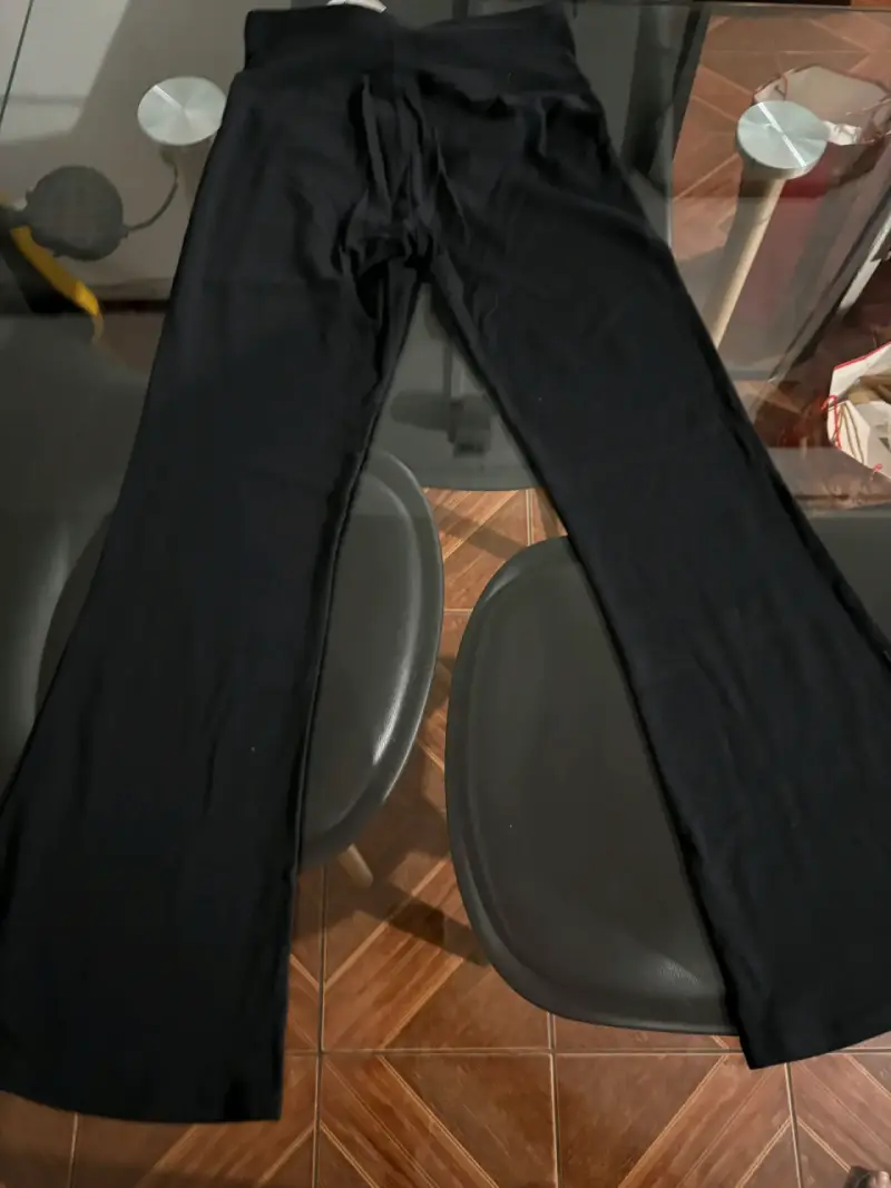 Pantalones deportivos negros Adidas para mujer - 2