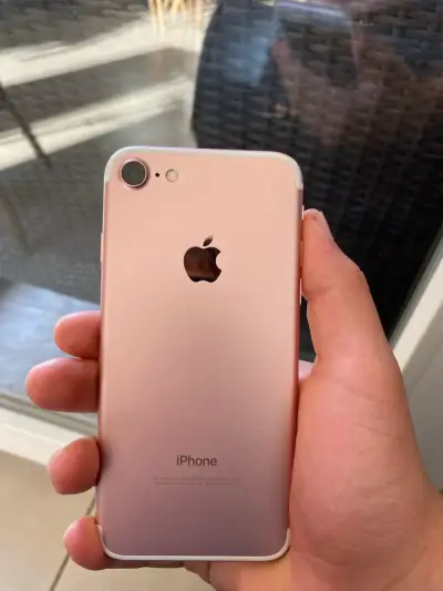 iPhone 7 bloqueado para repuesto - miniatura 1