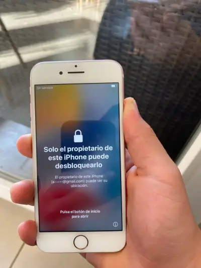 iPhone 7 bloqueado para repuesto - miniatura 2