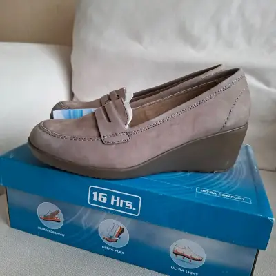 Zapatos cuero 16 Hrs NUEVOS T37 - miniatura 4