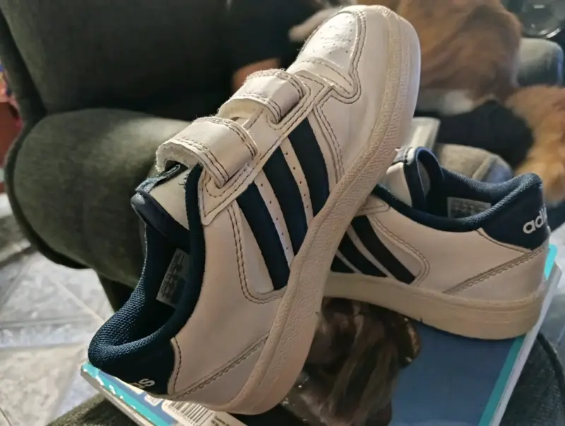 Zapatillas deportivas blancas para niños Adidas - 3