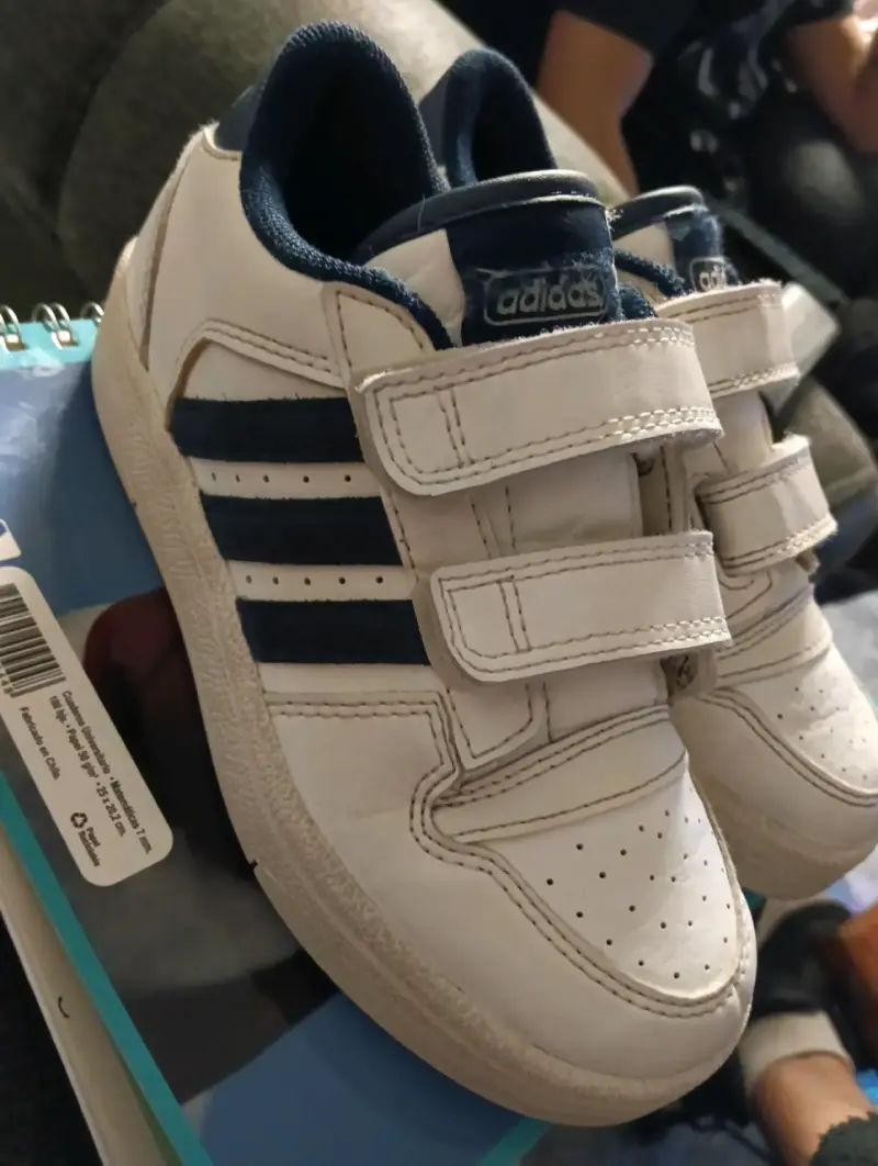 Zapatillas deportivas blancas para niños Adidas - 4