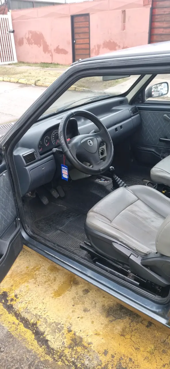 Auto Fiat Uno Fire en buen estado - 5