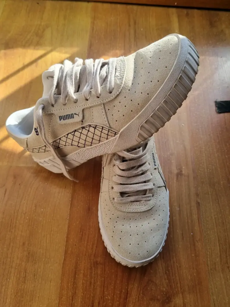 Zapatillas urbanas  beige Puma SG - 2