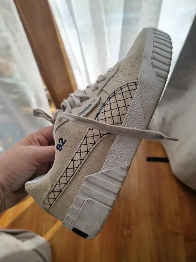 Zapatillas urbanas  beige Puma SG - 3