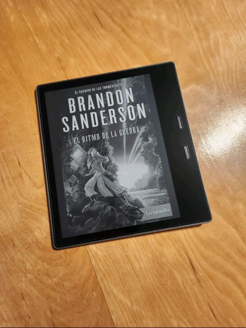 Kindle Oasis 10ª generación 8gb +accesorios - 1