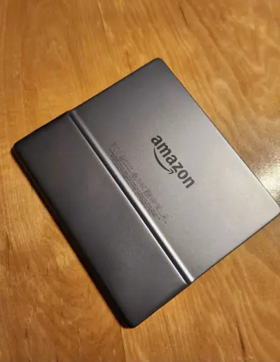 Kindle Oasis 10ª generación 8gb +accesorios - miniatura 3