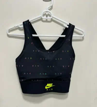 Top deportivo Nike  negro para mujer talla M - miniatura 1