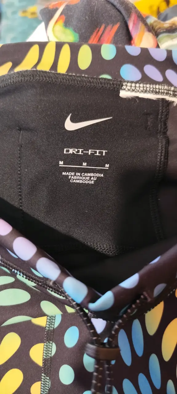 Leggings deportivos Nike Dri-FIT estampados - 2