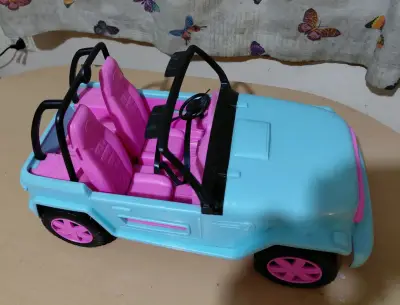 Casa de los sueños de Barbie + 1 jeep de Barbie. - miniatura 6